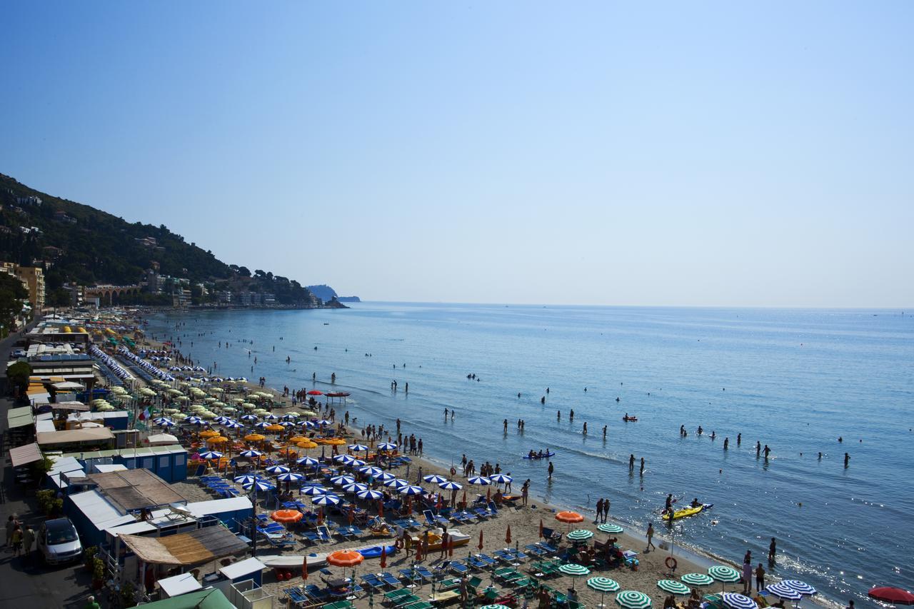 Hotel Eden Alaxi Hotels Alassio Esterno foto